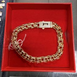 C Bracelet 14 k