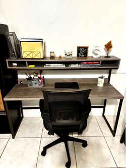 Desk & Chair