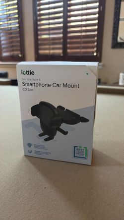 Smartphone car mount