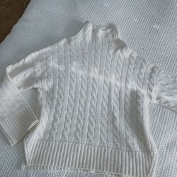 Abercrombie Sweater 
