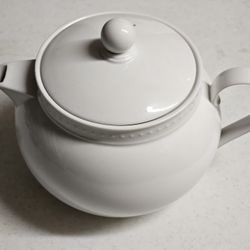 Crate And Barrel Staccato Teapot Tea Pot With Lid Made In Japan