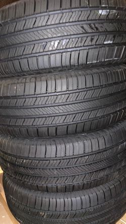 245/60/18 Michelin tires  Bought online a few months ago don’t need them anymore