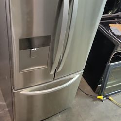 LG French Door Refrigerator