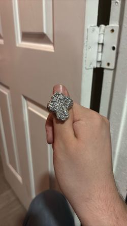 Moissonite cross ring