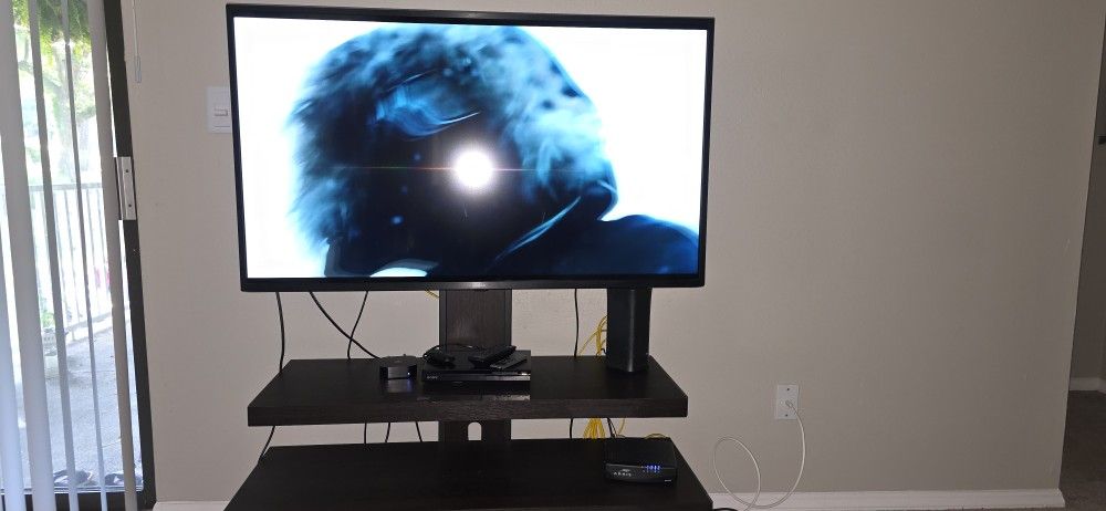 LG 50" smart TV w/ stand