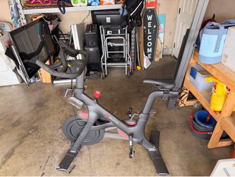 Peloton Bike