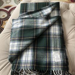 J Crew Woman's Glen Plaid Classic Blanket Scarf