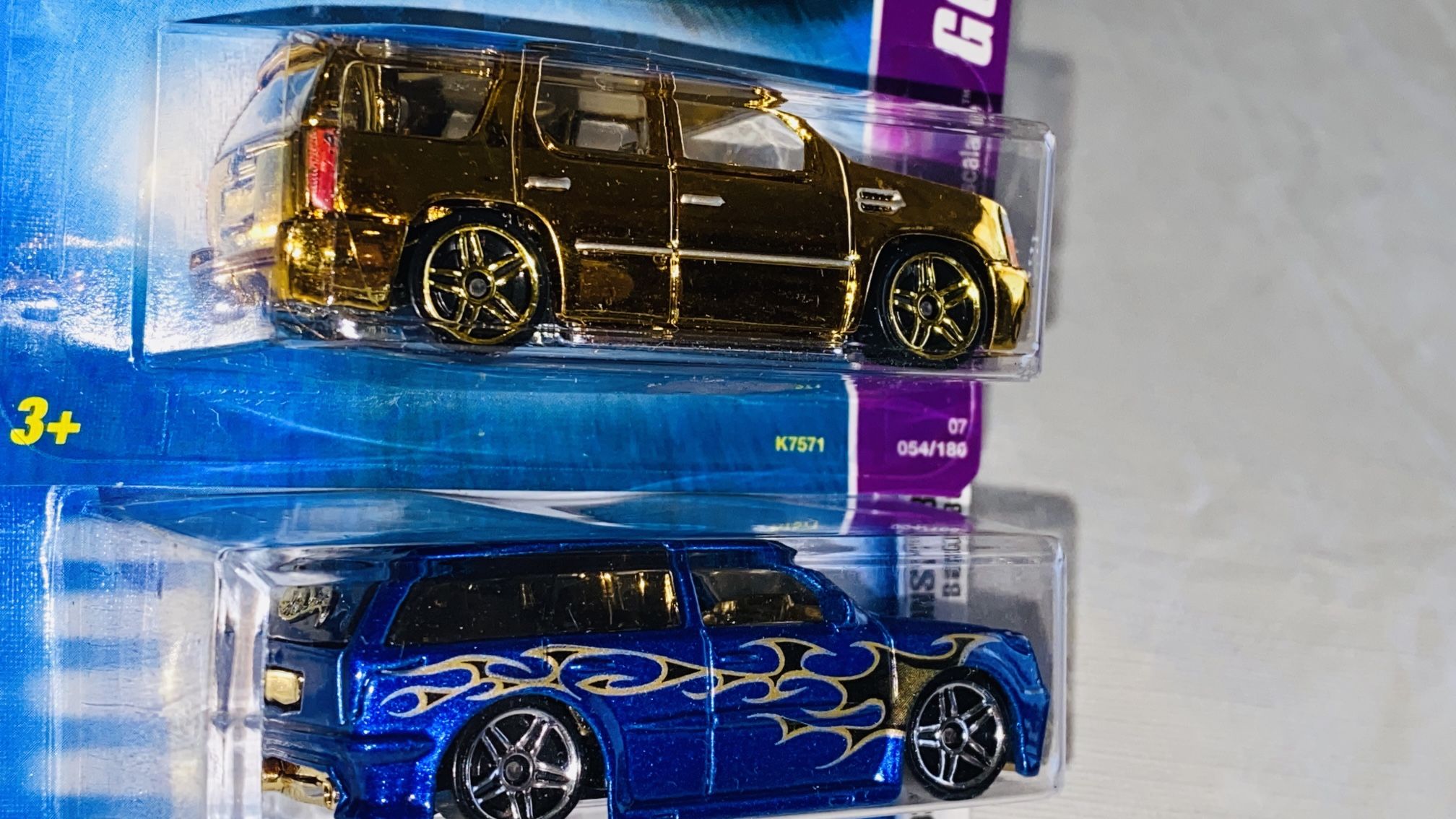 Hot Wheels Gold Rides ‘07 Cadillac Escalade & ‘03 Boom Box