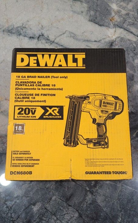 DeWALT Brad Nailer 18 GA