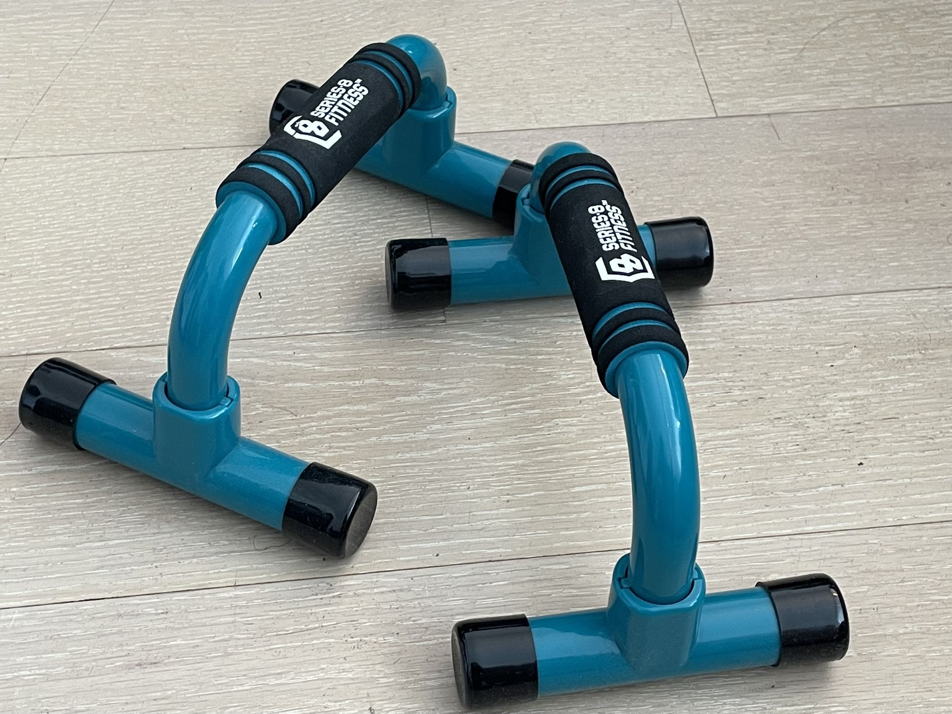 Push Up Bar