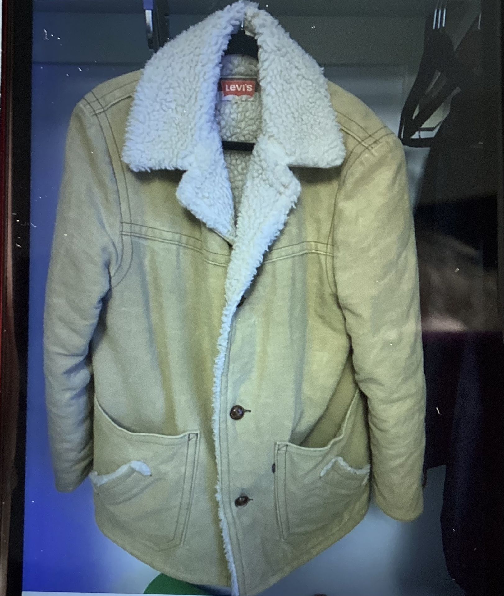 Vintage Levi Men Sherpa Lined Jacket