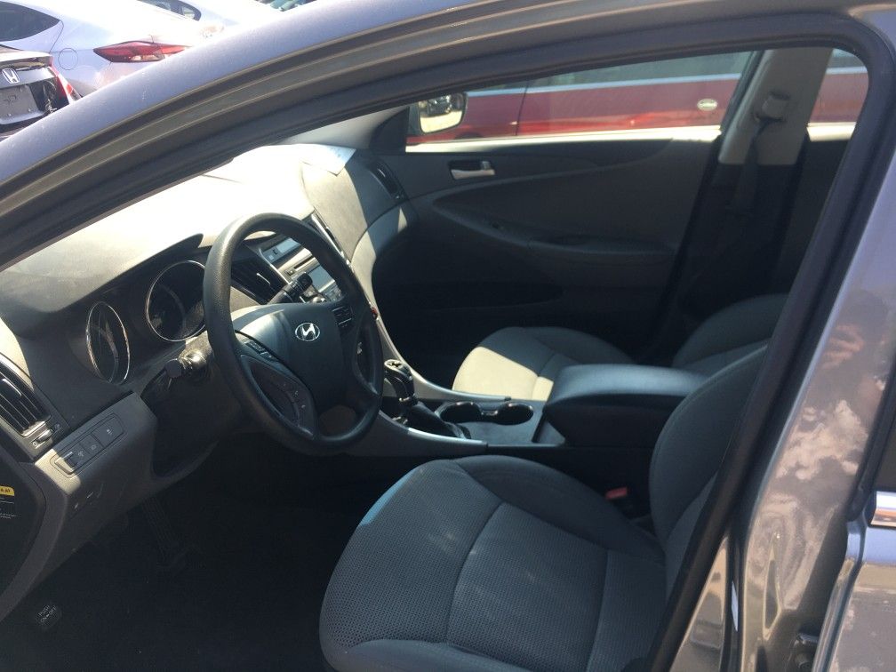 Runs n drives perfect - 2014 Hyundai Sonata GLS