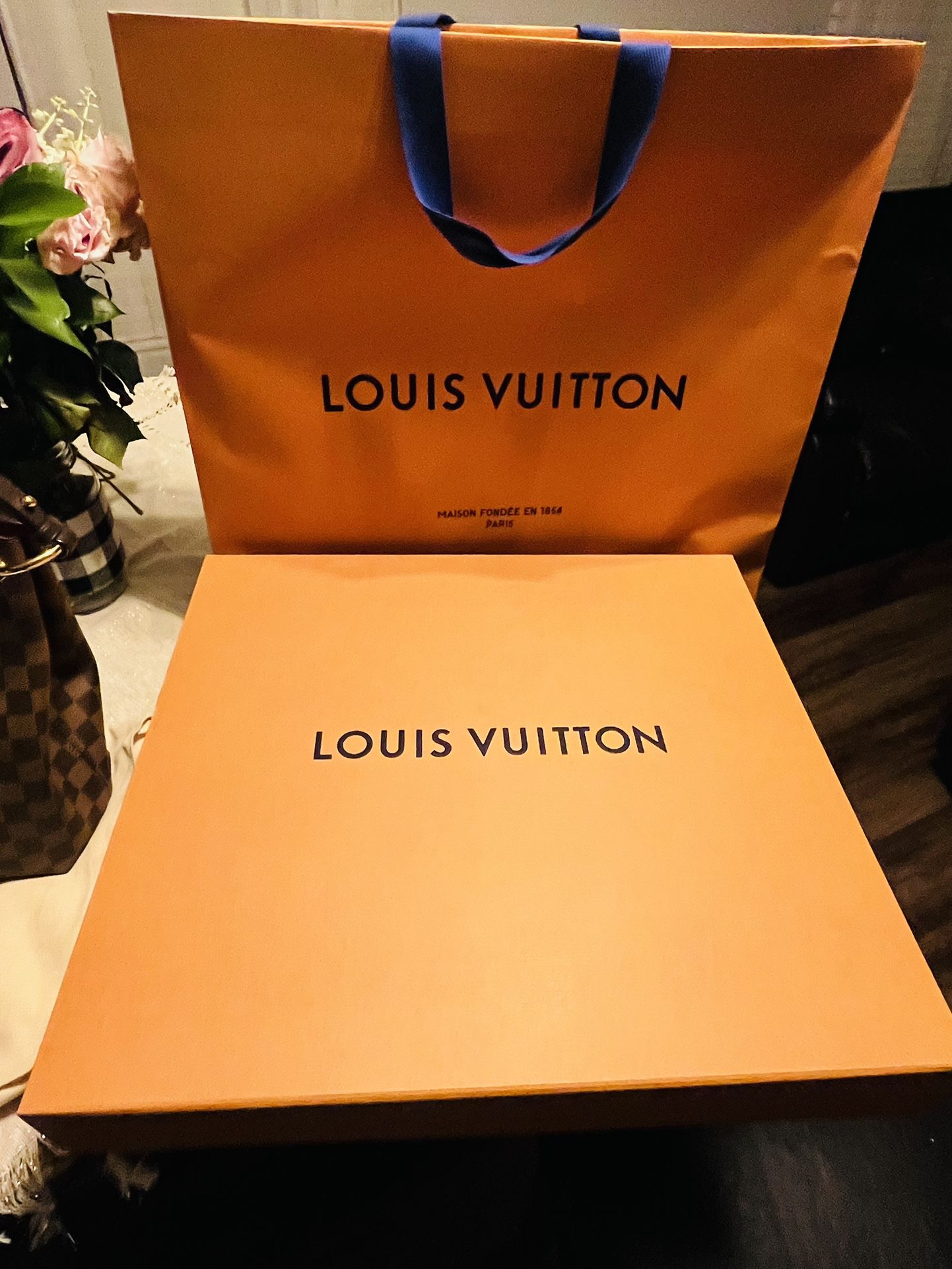 Louis Vuitton Shopping Bag for Sale in San Antonio, TX - OfferUp