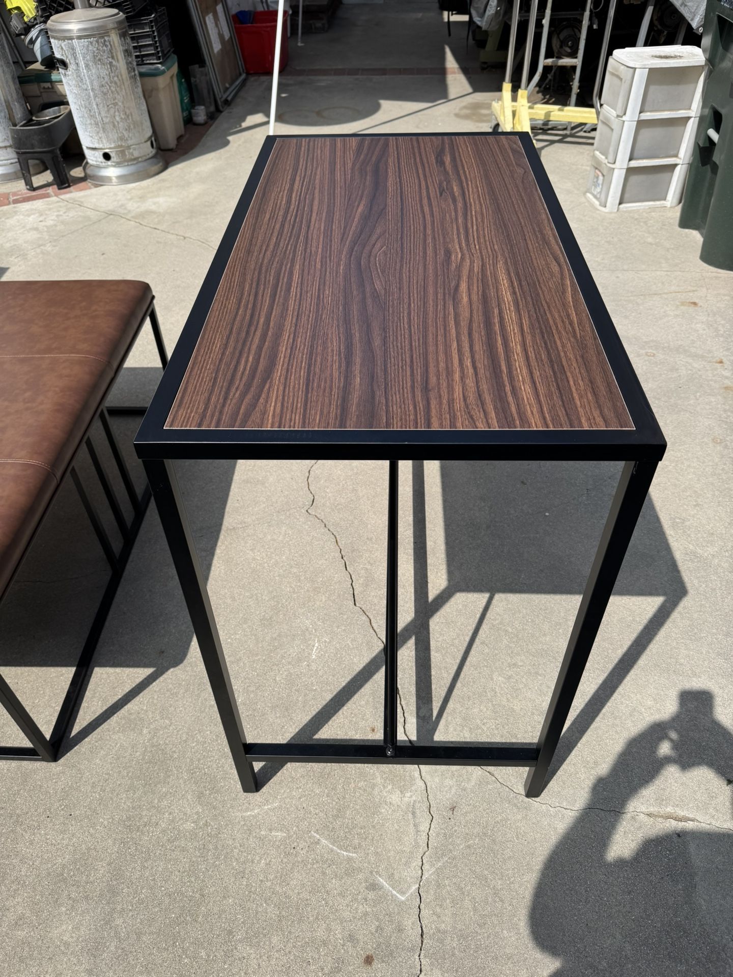 Vifah Metal Pub Dining Table And Faux Leather Bench