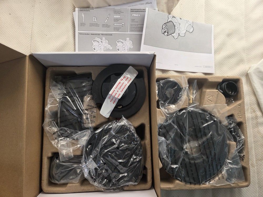 Pfister Bath Tub and Shower Kit- Matte Black