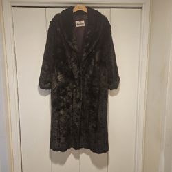 Vintage Monterey Fashions Full-Length Faux Fur Coat - Size 14 