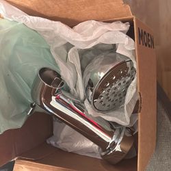 Moen Tub And Shower Head