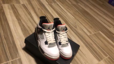 Jordan 4s Pale citron Authentic💯💯