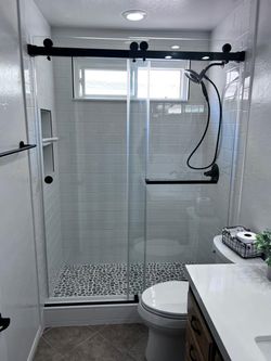 Shower Sliding Doors 