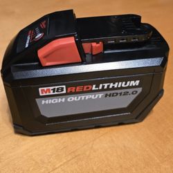 Milwaukee M18 REDLITHIUM High Output HD 12.0Ah Lightly Used No Low Offers/Trades Pls, Pick up in Burien Only Yes Available  Last One 