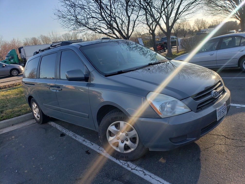 2007 Kia Sedona