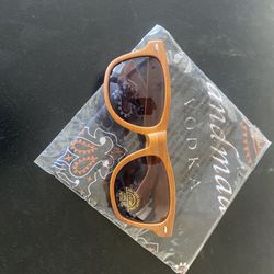 New Tito’s Sunglasses And Handkerchief 