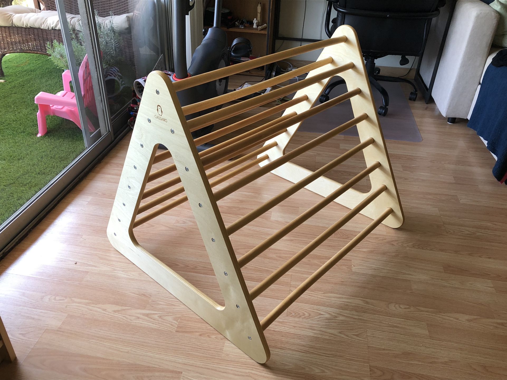 Climbing Triangle W/Large Reversible Rock Climbing Ramp/Slide (ages 2-5 ...