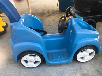 Carrito azul para bebés