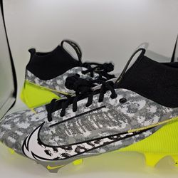 Nike Vapor Edge Pro 360 2 'Razor-Sharp Cuts' Football Cleats Men's Size 9.5