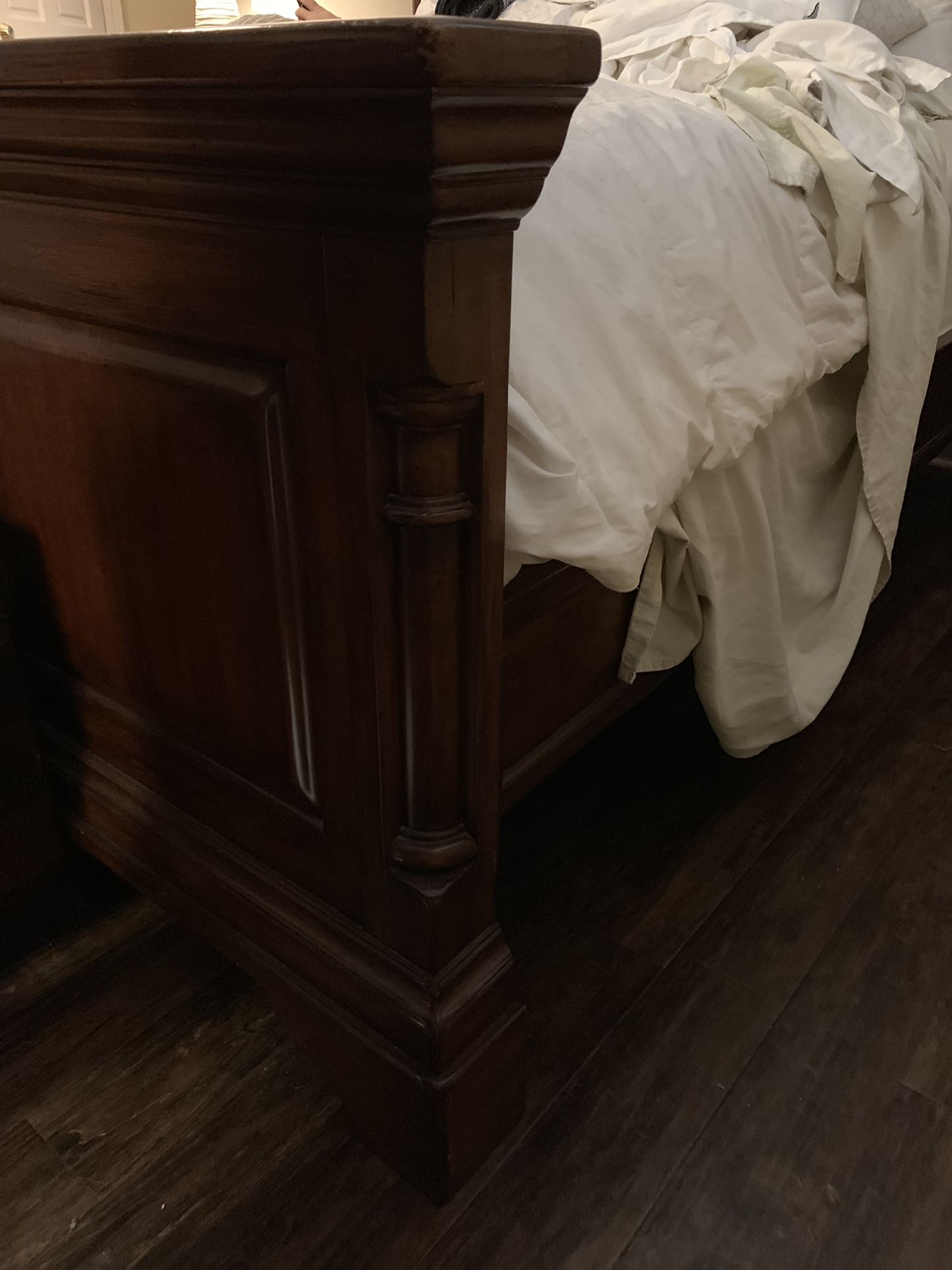 Alexander Julian bedroom set for sale! for Sale in Yorba Linda, CA