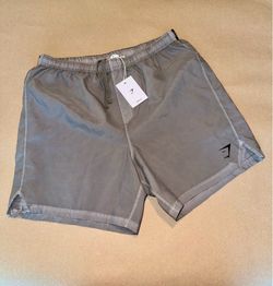 Gymshark Fit Zero 7” Shorts Gray NWT Men’s