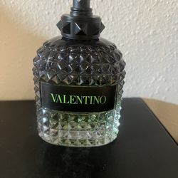 Valentino green