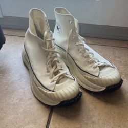 12.5 Converse White High Top 