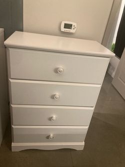 5 deep drawer dresser white
