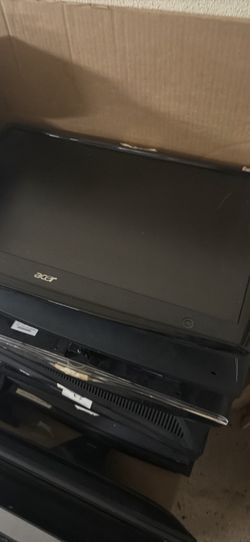 5 Random Untested Monitors with No Stand from a Lot