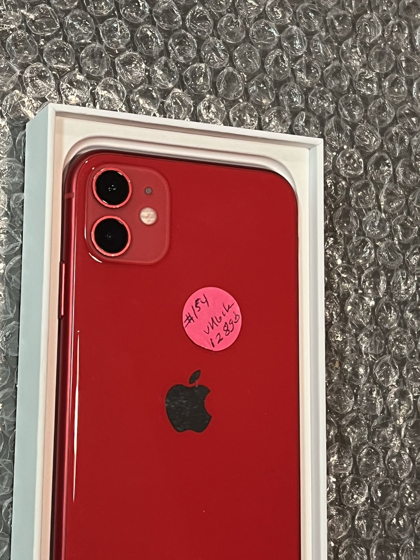 iPhone 11 128GB Red UNLOCKED