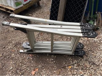 Estway 12’ Folding Ladder