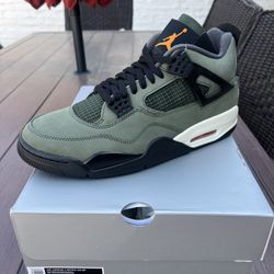 Air Jordan 4 Undefeated Size 10.5 DS