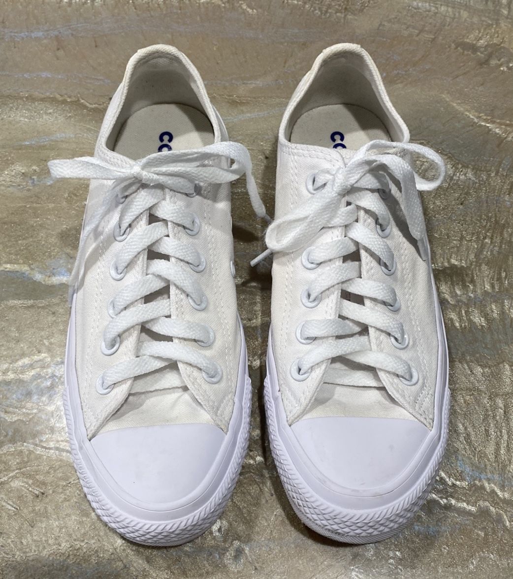 Converse All Star Low Top White Sneakers Shoes Men’s 5.5 / Women’s 7.5