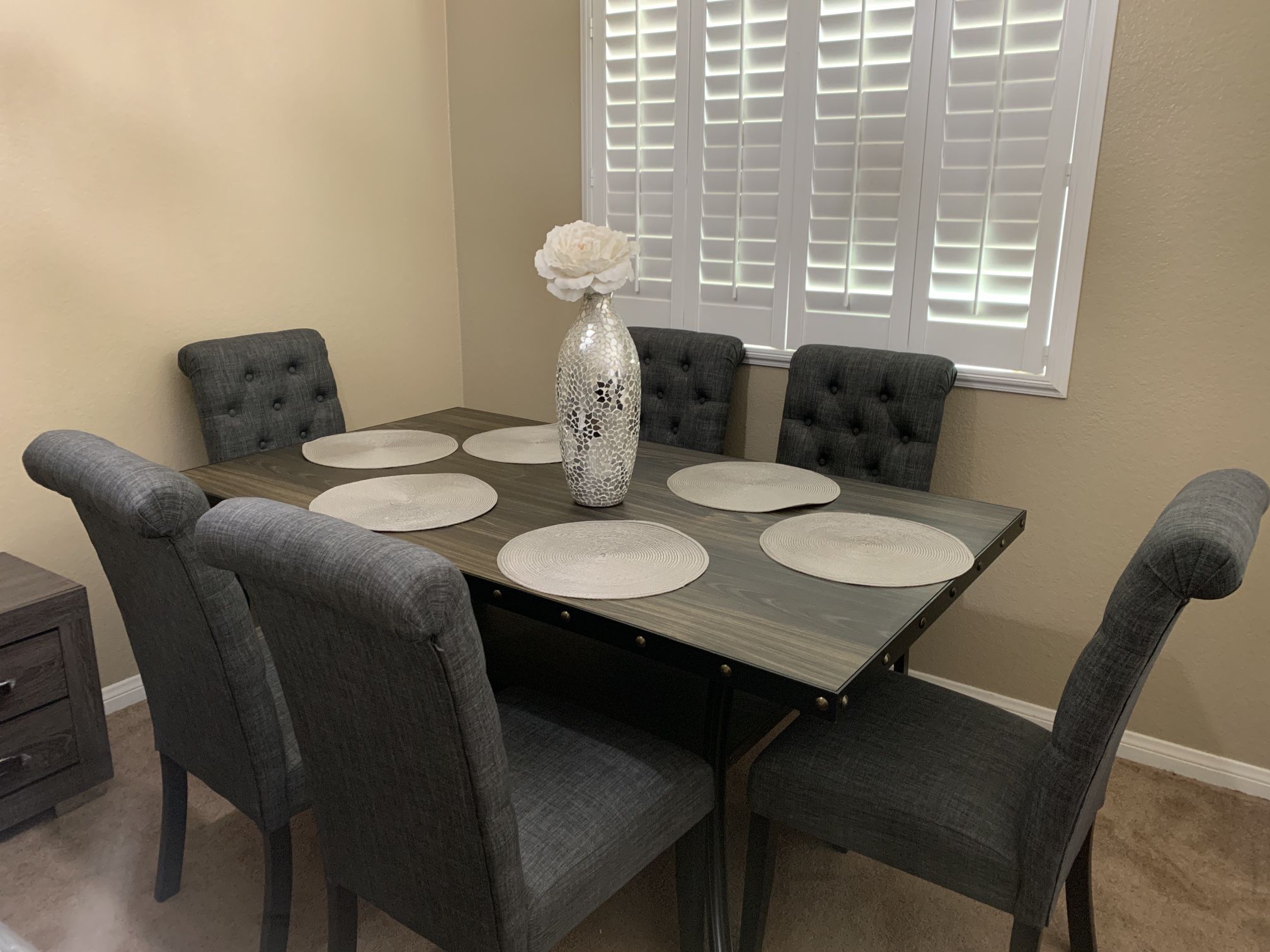 Brand New 7 Piece Dining Table 