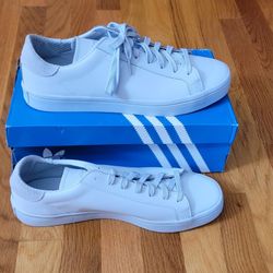 Adidas Casual Sneaker 11.5