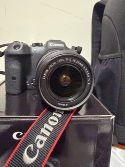 Canon EOS R7 Hybrid Camera Setup (Mint Condition) - NATIVE 50mm RF, 256GB SD, Lowepro Bag & Original Box