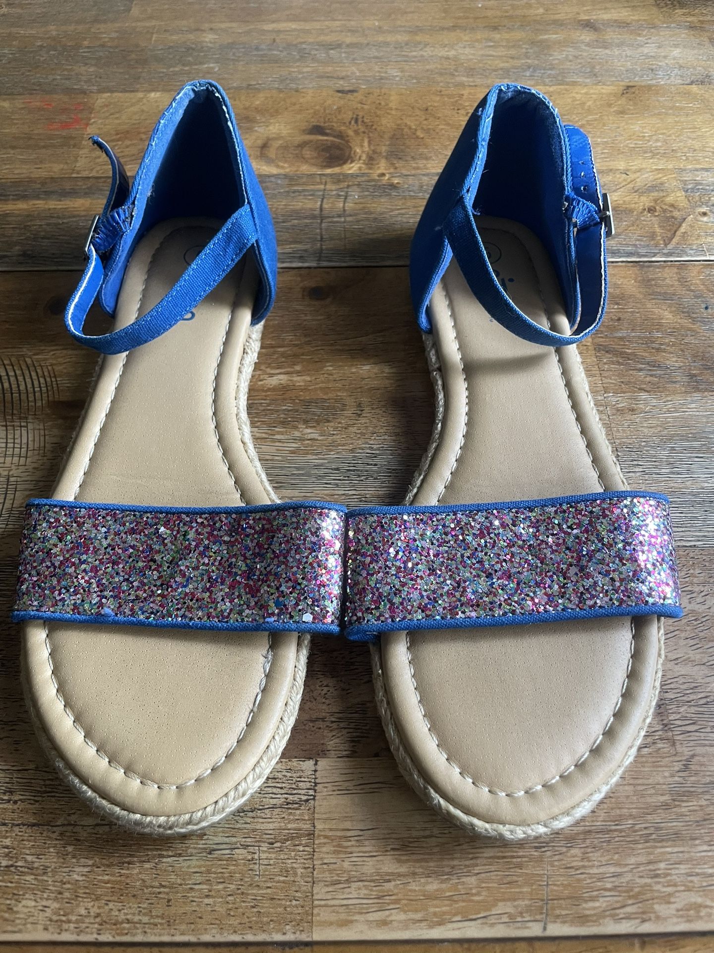 Circo girls sandals size 5