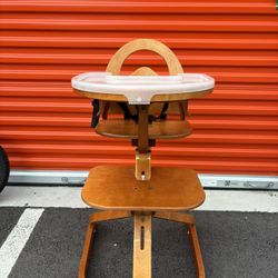 Svan high chair