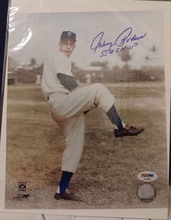 Johnny Podres- Brooklyn Dodgers 8x10 Photo PSA/DNA
