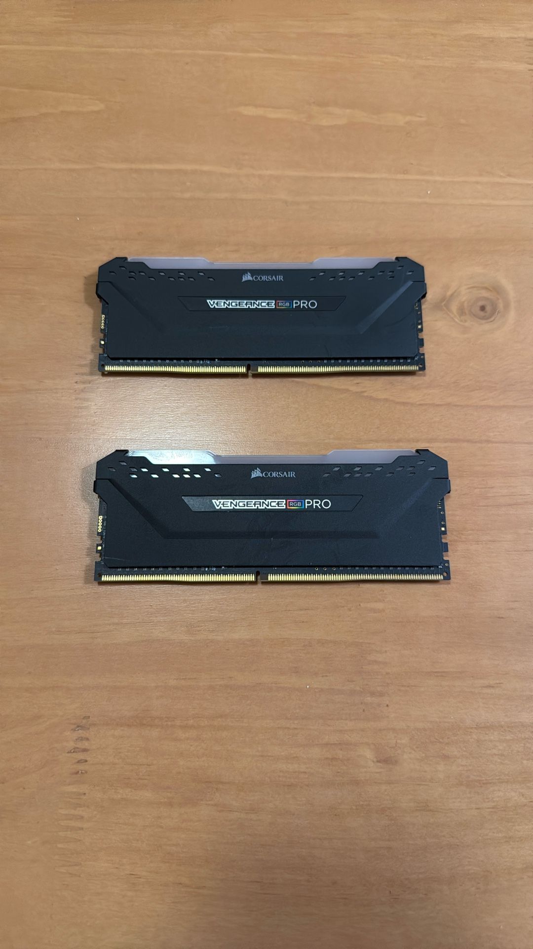 16GB RAM (2x8GB) Corsair Vengeance Pro