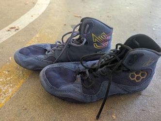 Rudis wrestling shoes women's 7.5