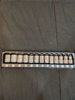 13 pc 1/2” Drive 6-Point Metric Flank Drive Shallow Socket Set (12-24 mm)