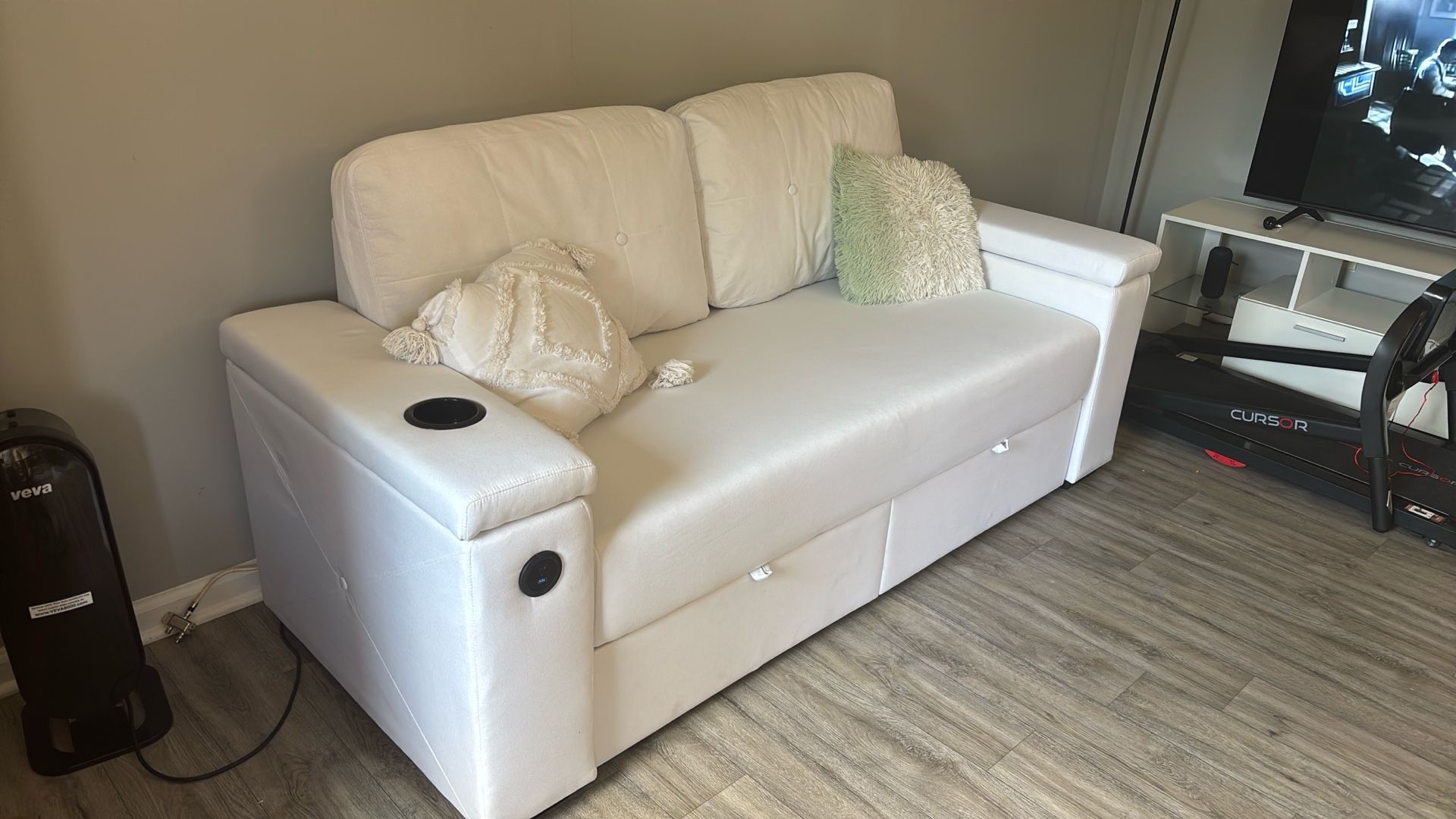 3 seater loveseat