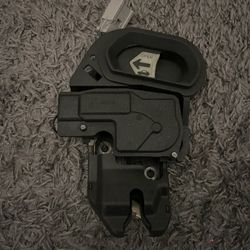 2002-2003 Acura TL OEM Trunk Latch Adjudicator